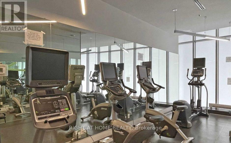 708 - 14 York Street, Toronto, Ontario  M5J 0B1 - Photo 17 - C12656132