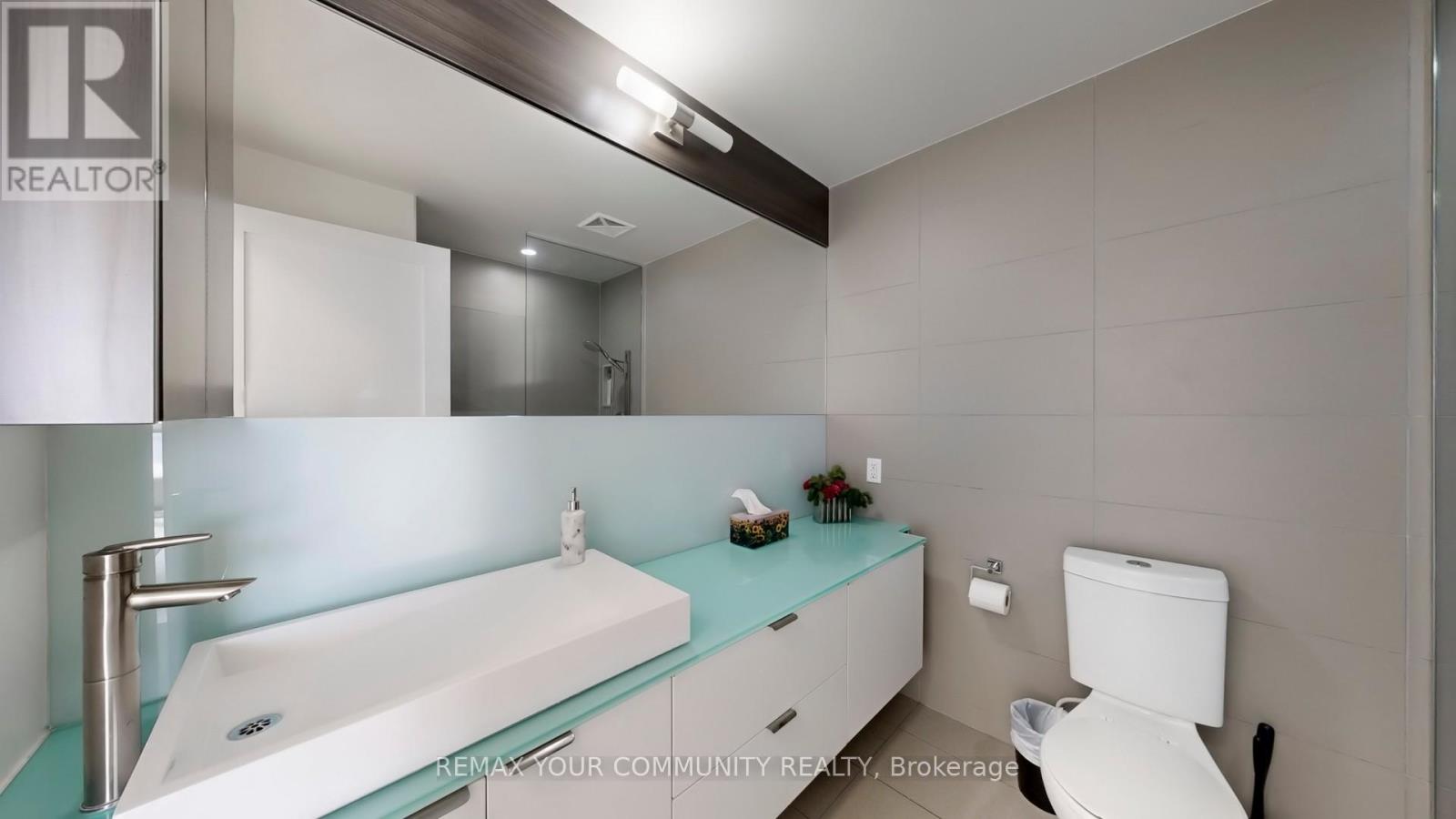 2912 - 300 Front Street, Toronto, Ontario  M5V 0E9 - Photo 21 - C12703024