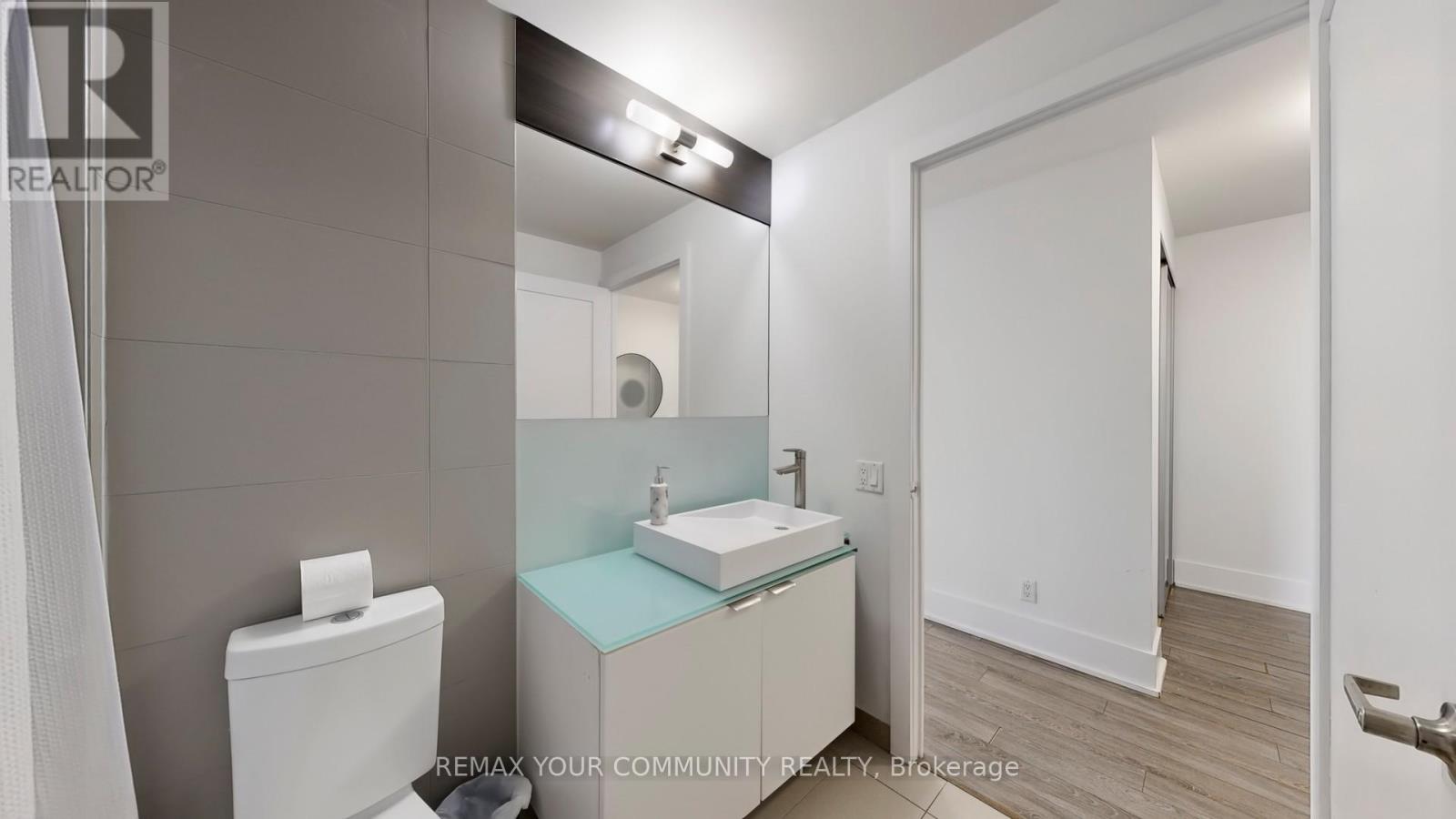 2912 - 300 Front Street, Toronto, Ontario  M5V 0E9 - Photo 28 - C12703024