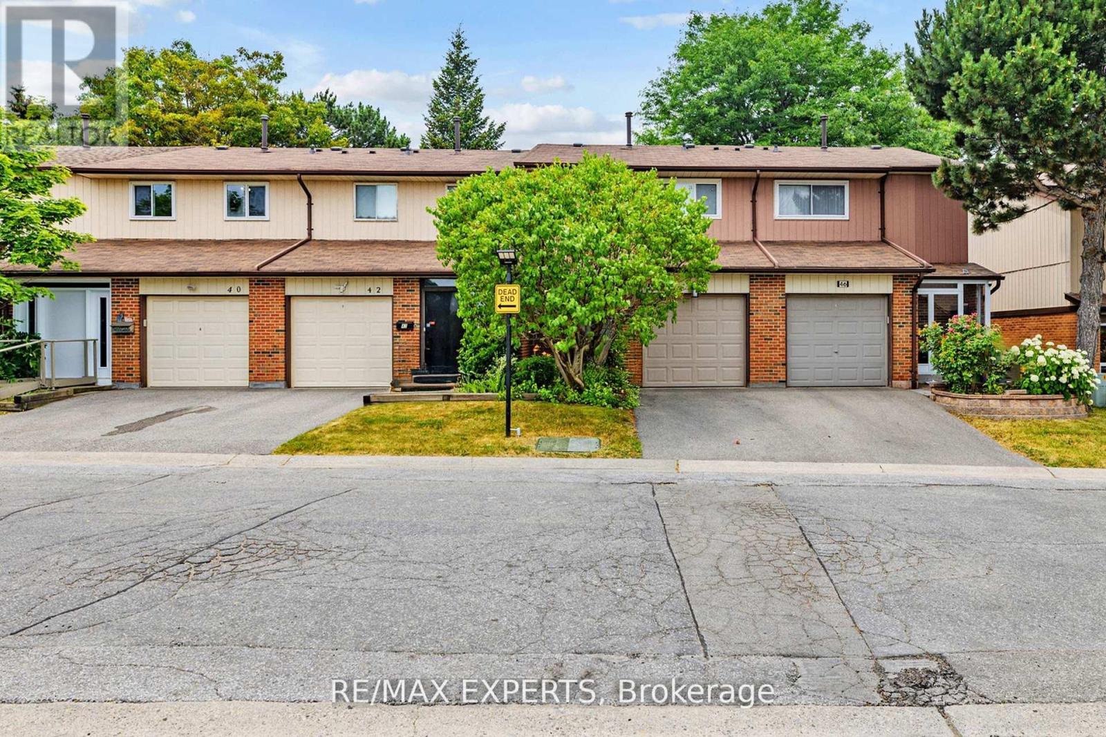 44 - 30 Dundalk Drive, Toronto, Ontario  M1P 2W5 - Photo 1 - E12703656