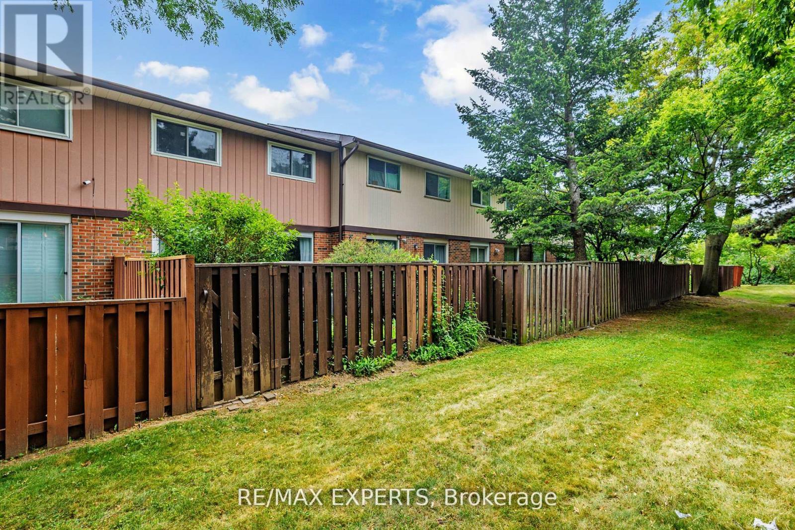 44 - 30 Dundalk Drive, Toronto, Ontario  M1P 2W5 - Photo 21 - E12703656