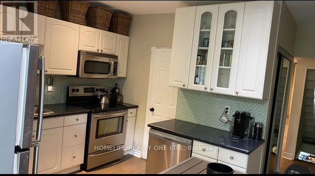 128 Carlaw Avenue, Toronto, Ontario  M4M 2R9 - Photo 4 - E12703788