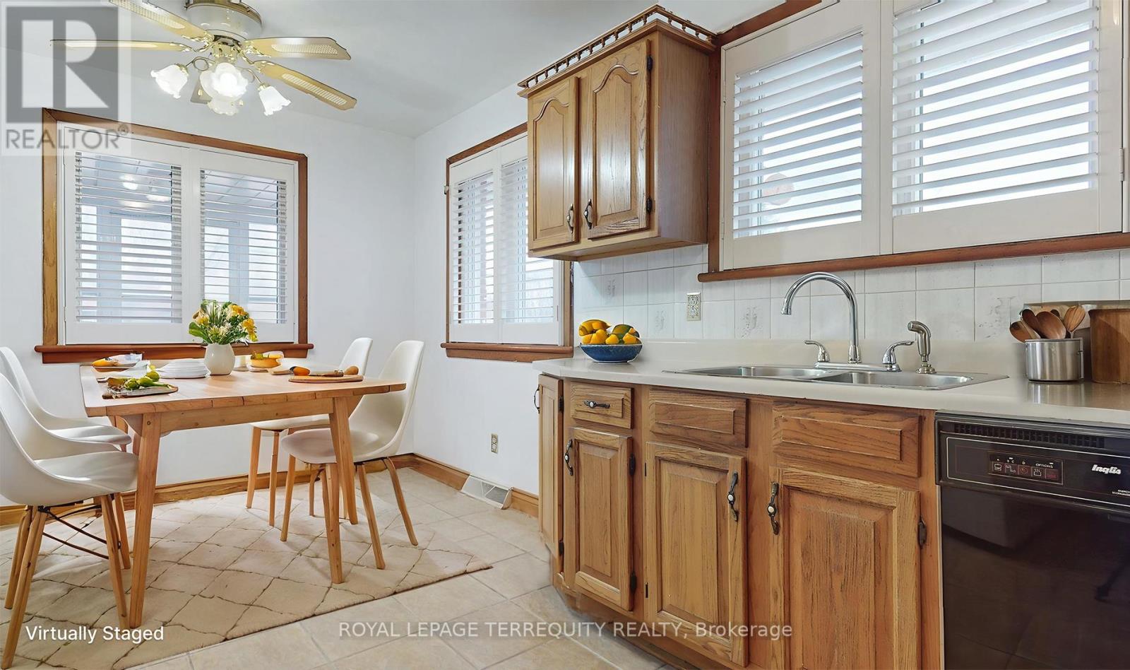 383 Rossland Road W, Oshawa, Ontario  L1J 3G7 - Photo 10 - E12703828