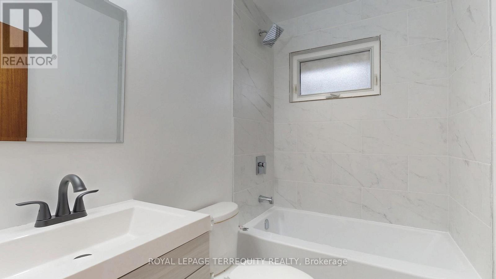 383 Rossland Road W, Oshawa, Ontario  L1J 3G7 - Photo 20 - E12703828