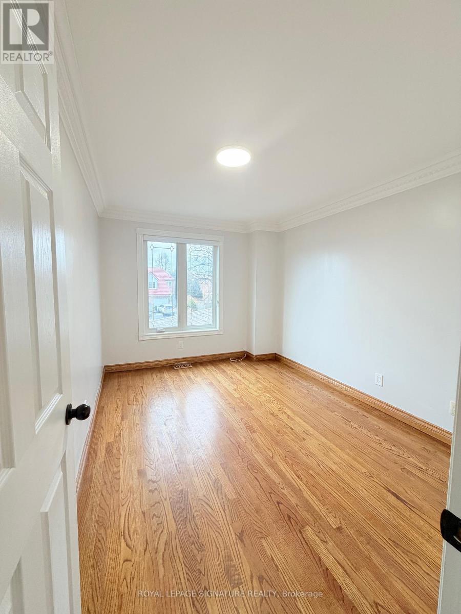 Main - 16 Oak Knoll Crescent, Toronto, Ontario  M1B 4V4 - Photo 29 - E12703858