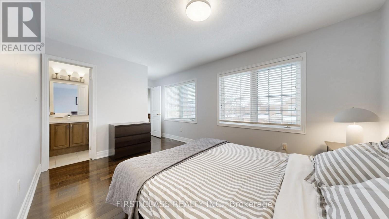 43 Calico Crescent, Markham, Ontario  L6C 3A4 - Photo 28 - N12703652