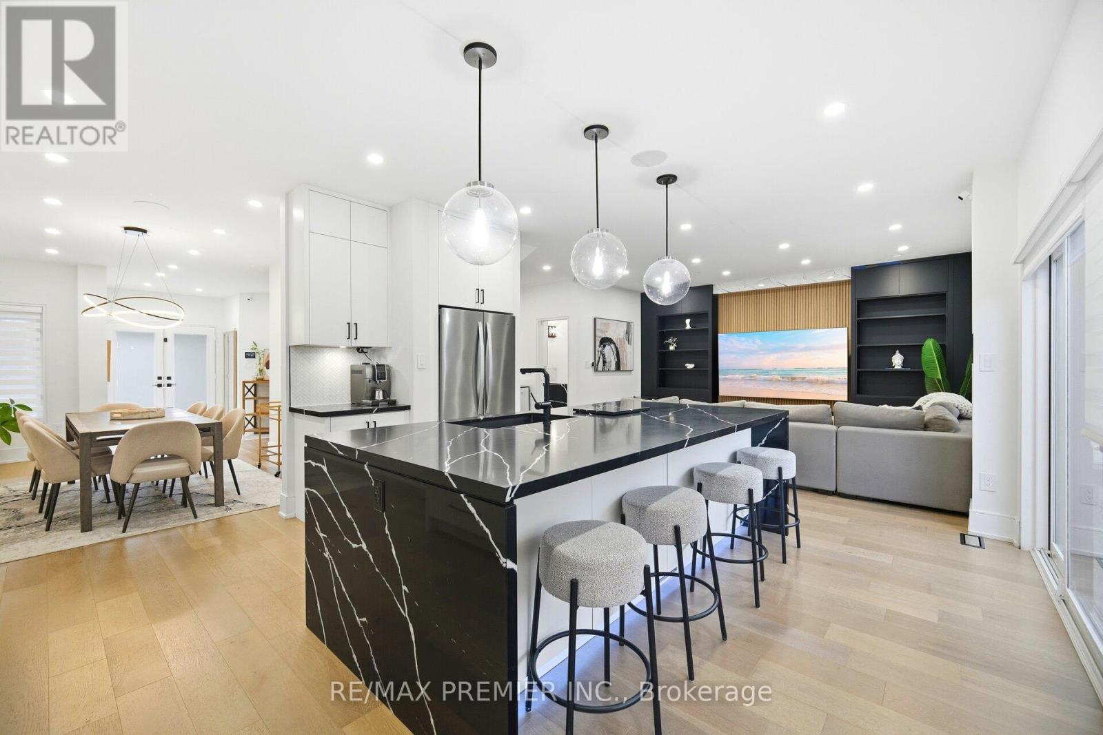 80 Sgotto Boulevard, Vaughan, Ontario  L4H 1W8 - Photo 8 - N12703802