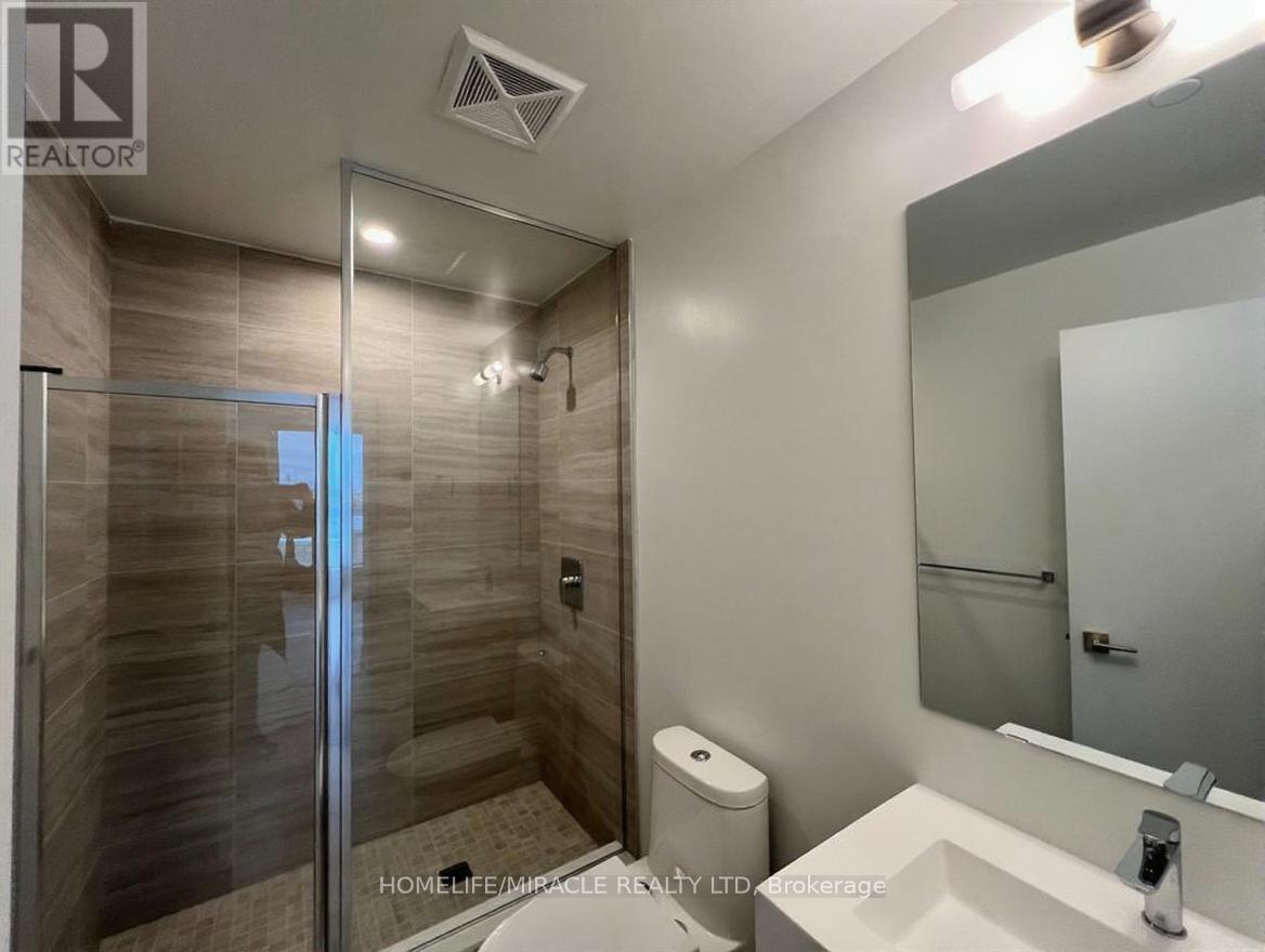 430 - 498 Caldari Road, Vaughan, Ontario  L4K 0R6 - Photo 11 - N12703836