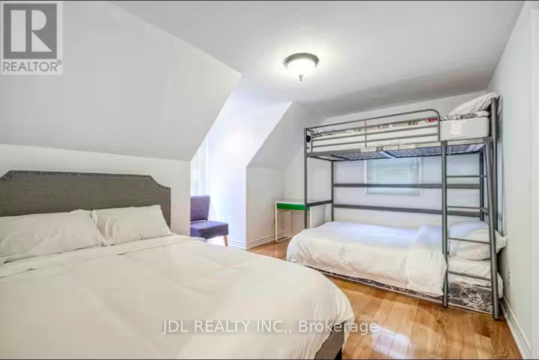 200 Bayview Avenue, Tay, Ontario  L0K 1R0 - Photo 15 - S12703702