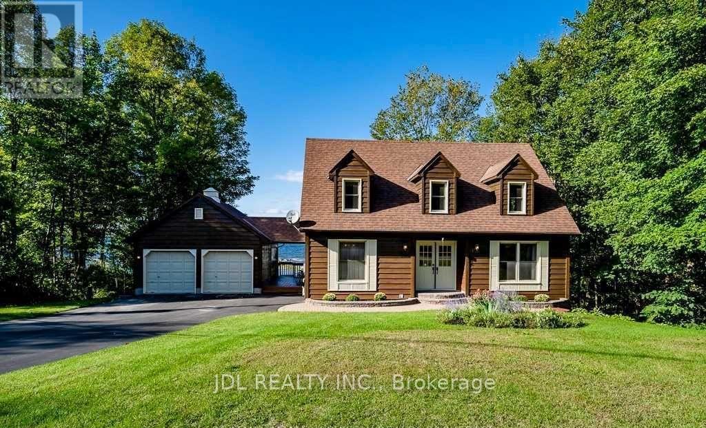 200 Bayview Avenue, Tay, Ontario  L0K 1R0 - Photo 2 - S12703702