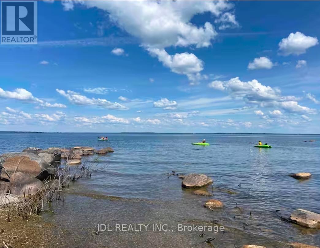 200 Bayview Avenue, Tay, Ontario  L0K 1R0 - Photo 20 - S12703702