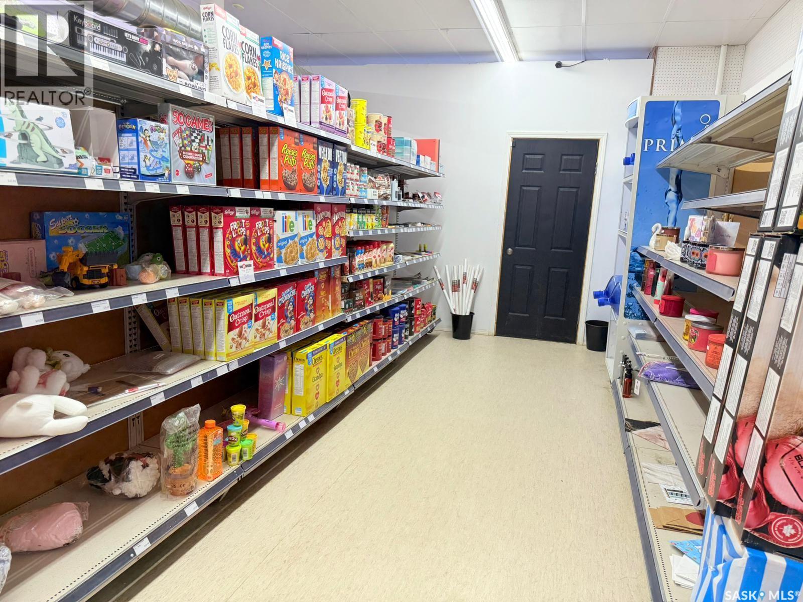 103 Main Street, Radville, Saskatchewan  S0C 2G0 - Photo 5 - SK026971