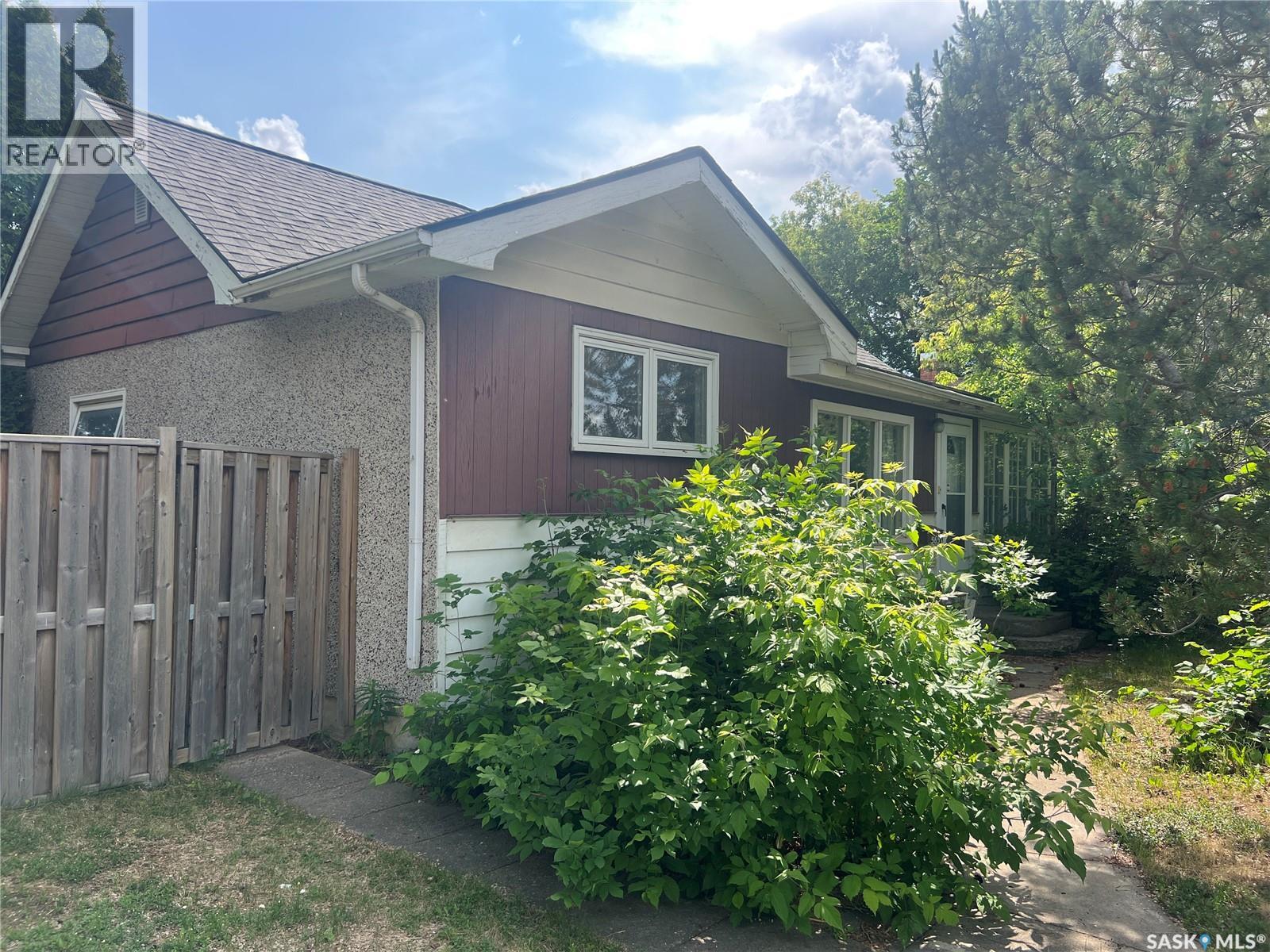 565 15th STREET W, prince albert, Saskatchewan