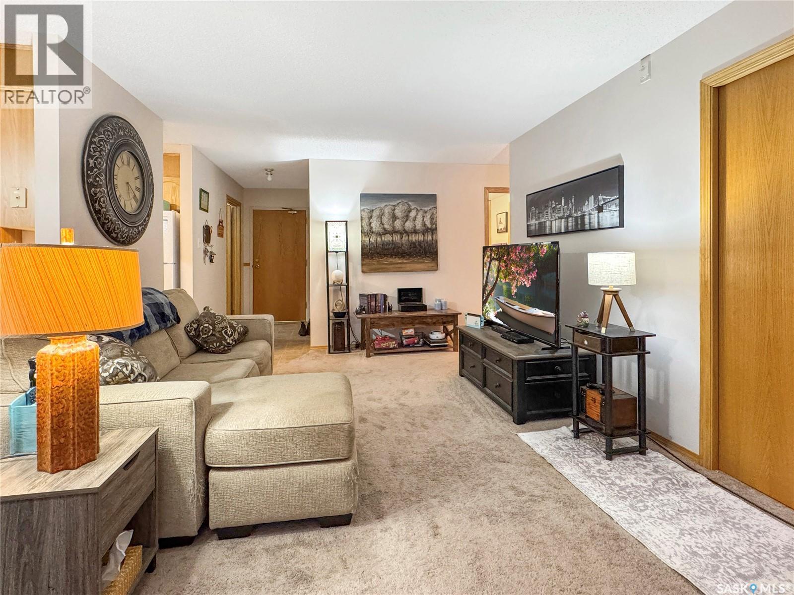 202 1442 102nd Street, North Battleford, Saskatchewan  S9A 1G7 - Photo 3 - SK026965