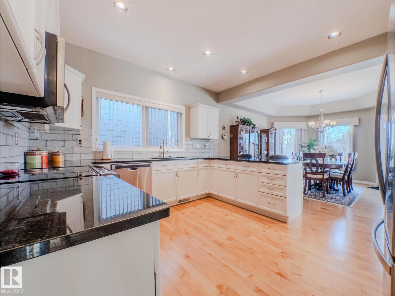 #15 18343 Lessard Rd Nw, Edmonton, Alberta  T6M 0A2 - Photo 4 - E4470275