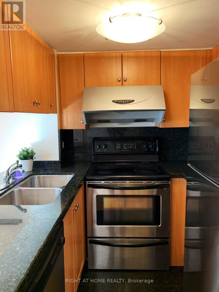 622 - 15 Laidlaw Street, Toronto, Ontario  M6K 1X3 - Photo 2 - W12703654