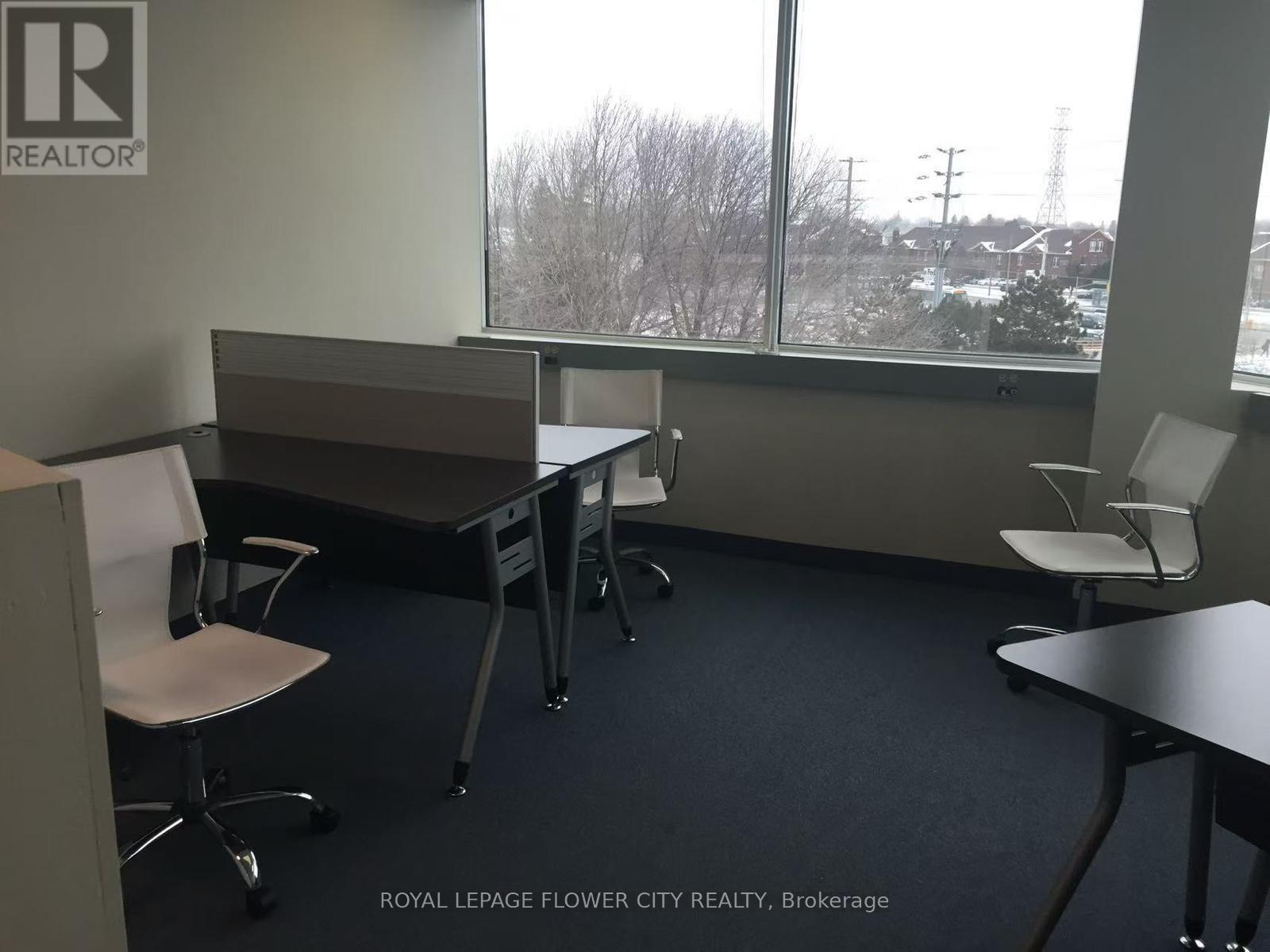 306 - 2800 Skymark Avenue, Mississauga, Ontario  L4W 5A6 - Photo 6 - W12703688