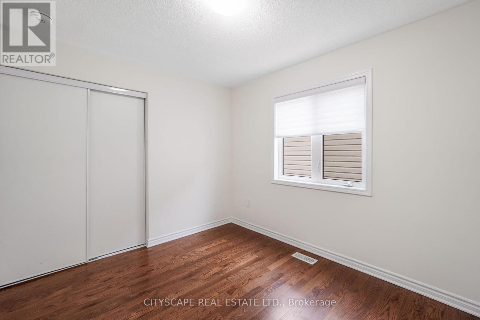 141 Hatt Court, Milton, Ontario  L9E 1G7 - Photo 22 - W12703776