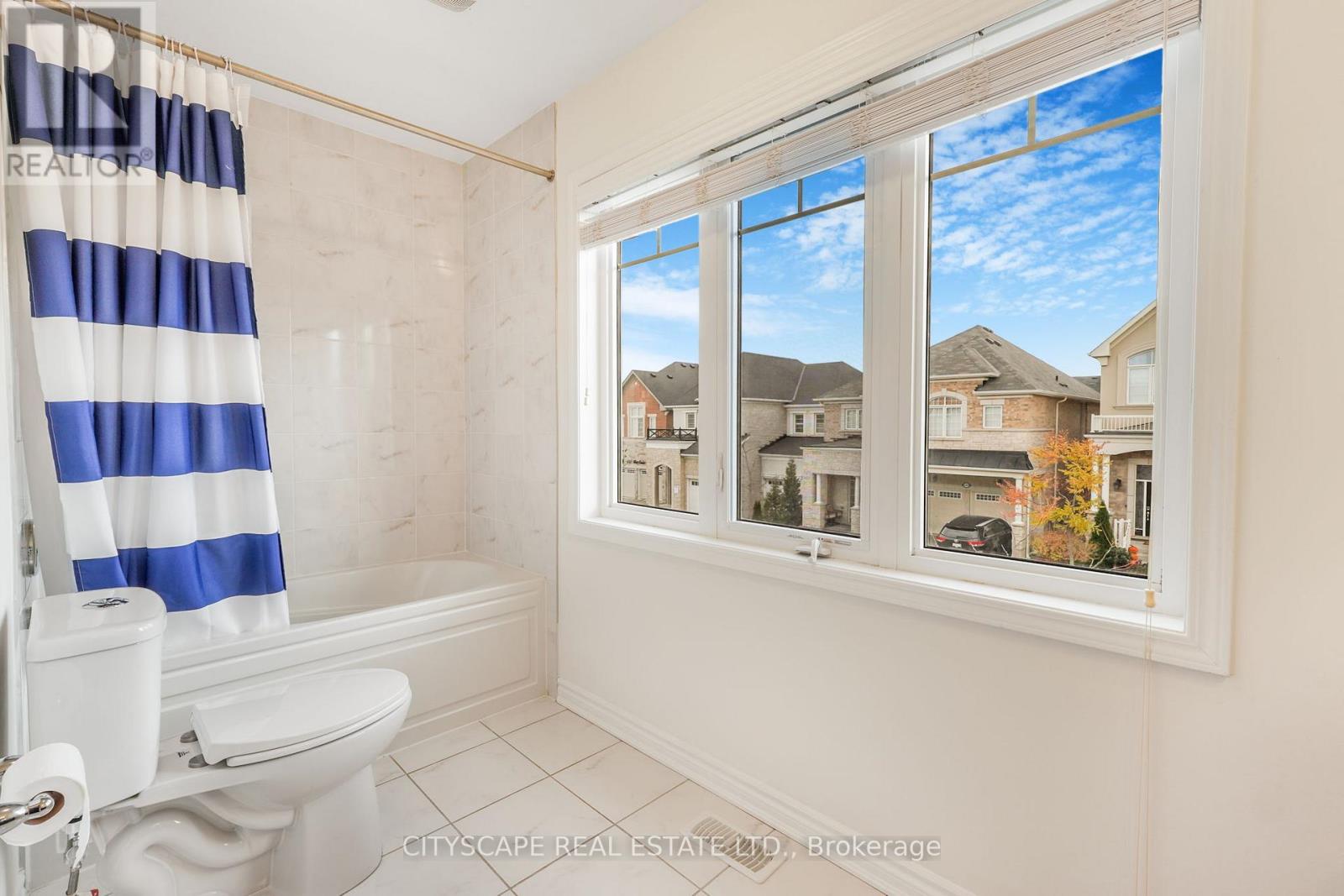 141 Hatt Court, Milton, Ontario  L9E 1G7 - Photo 32 - W12703776