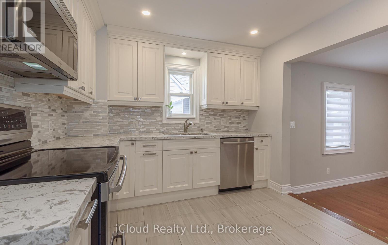 45 Archibald Street, Brampton, Ontario  L6X 1M3 - Photo 6 - W12703778