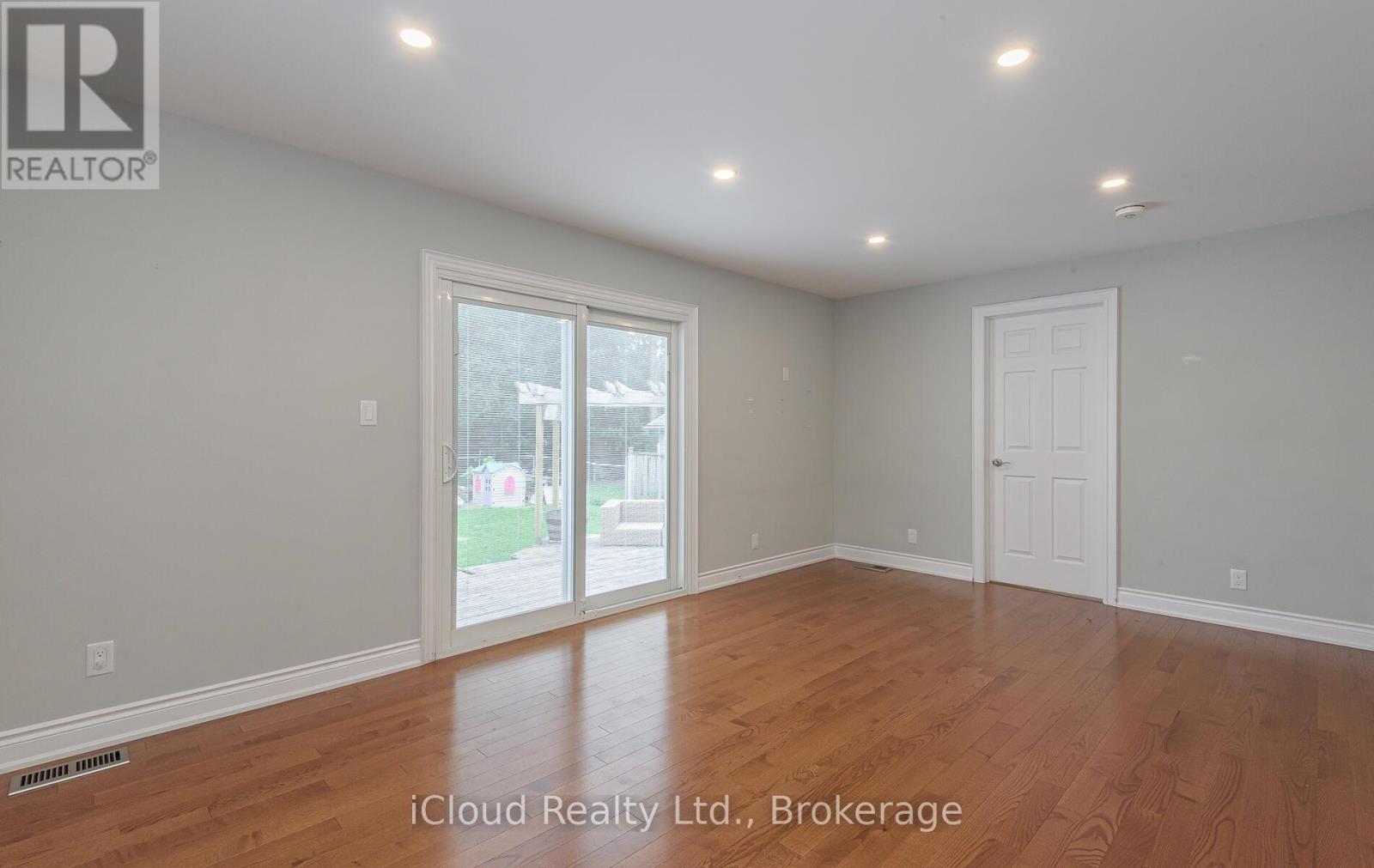 45 Archibald Street, Brampton, Ontario  L6X 1M3 - Photo 8 - W12703778