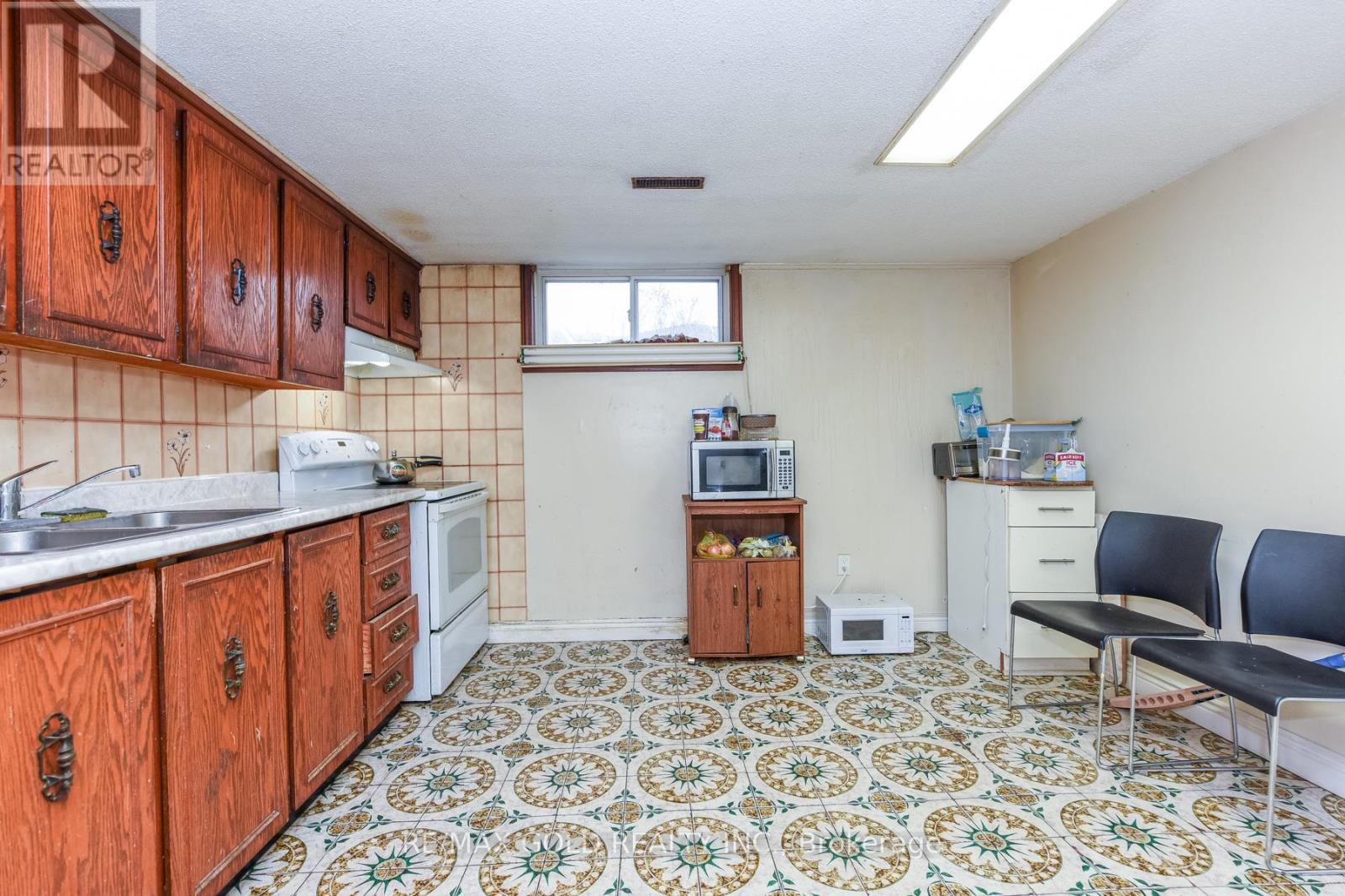 3359 Lehigh Crescent, Mississauga, Ontario  L4T 1W9 - Photo 22 - W12703784