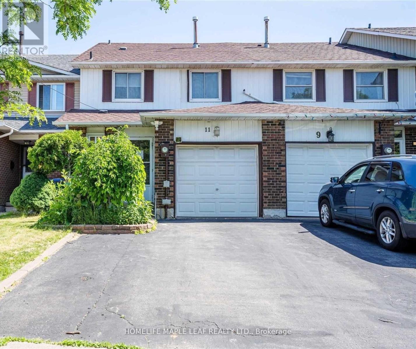 11 RUSTHALL WAY, Brampton, Ontario