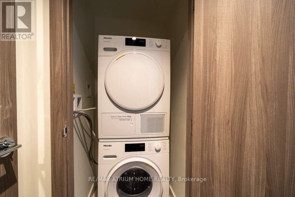 3801 - 95 Mcmahon Drive, Toronto, Ontario  M2K 0H2 - Photo 9 - C12664170