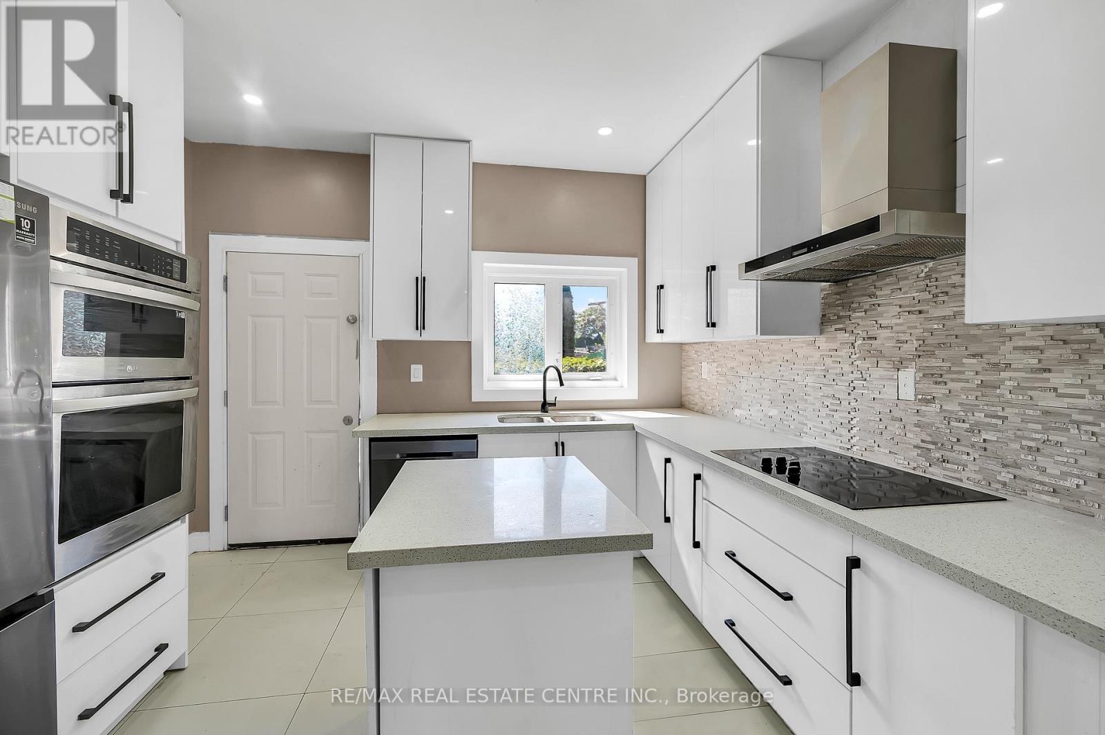 334 Cannon Street E, Hamilton, Ontario  L8L 2B9 - Photo 11 - X12703730