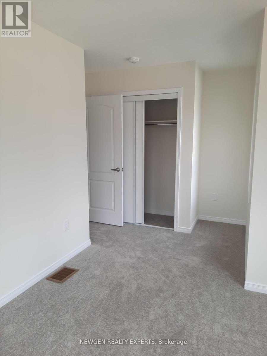 31 Sara Drive, Thorold, Ontario  L3B 0G4 - Photo 10 - X12703746