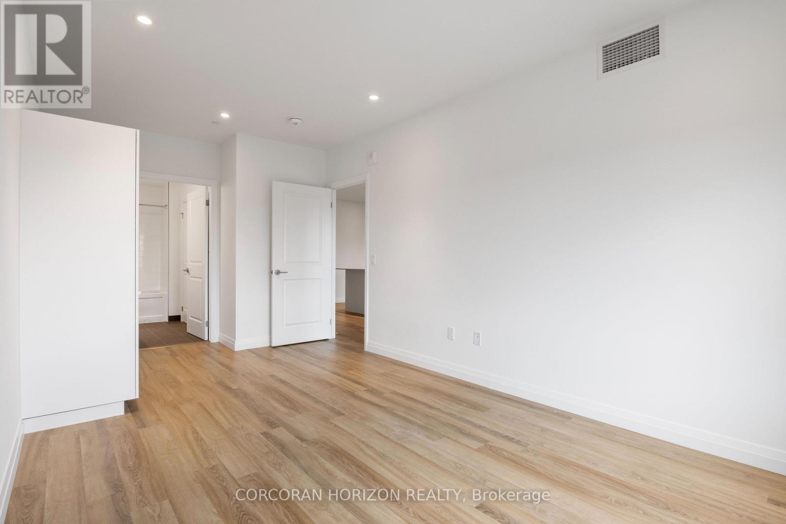 610 - 525 New Dundee Road, Kitchener, Ontario  N2P 0K8 - Photo 11 - X12703838