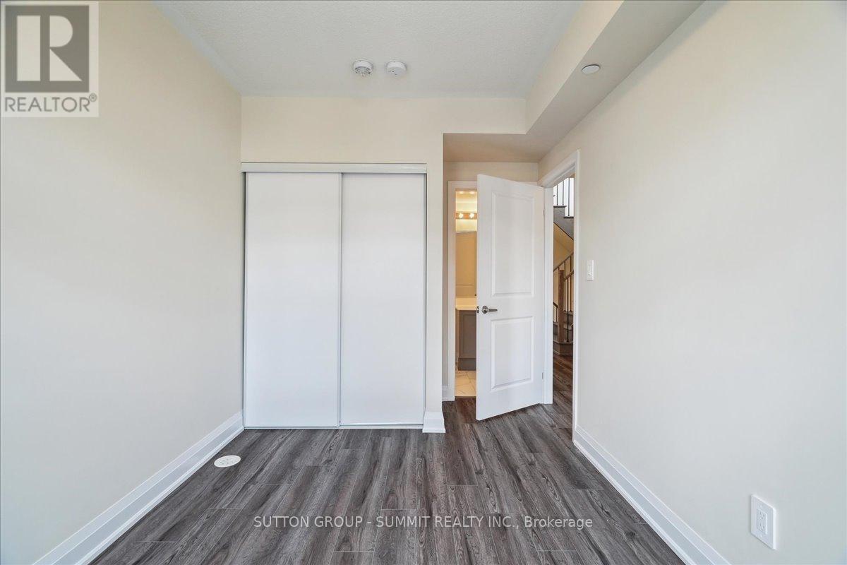 105 - 1593 Rose Way, Milton, Ontario  L9T 7E7 - Photo 28 - W12235624