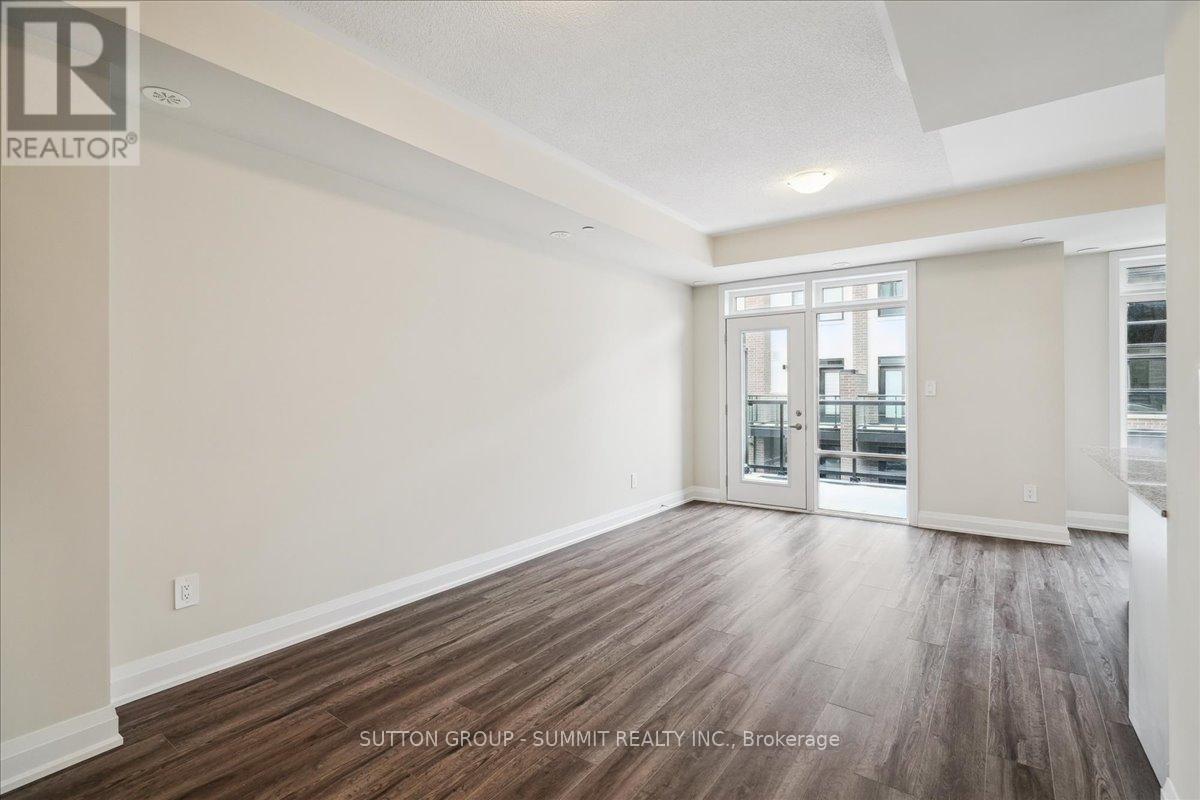 105 - 1593 Rose Way, Milton, Ontario  L9T 7E7 - Photo 5 - W12235624