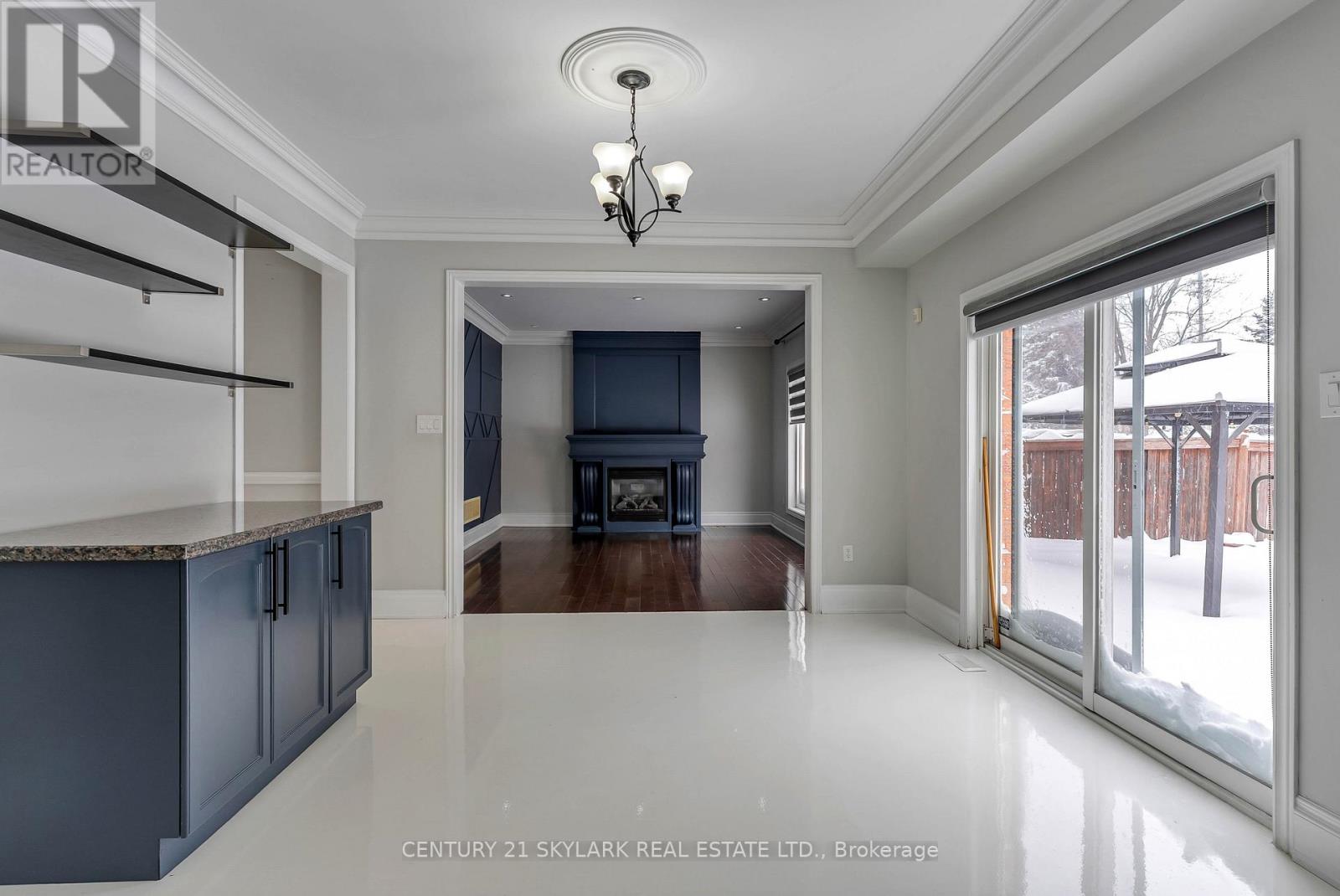 7 Yellow Avens Boulevard, Brampton, Ontario  L6R 0K5 - Photo 12 - W12667992