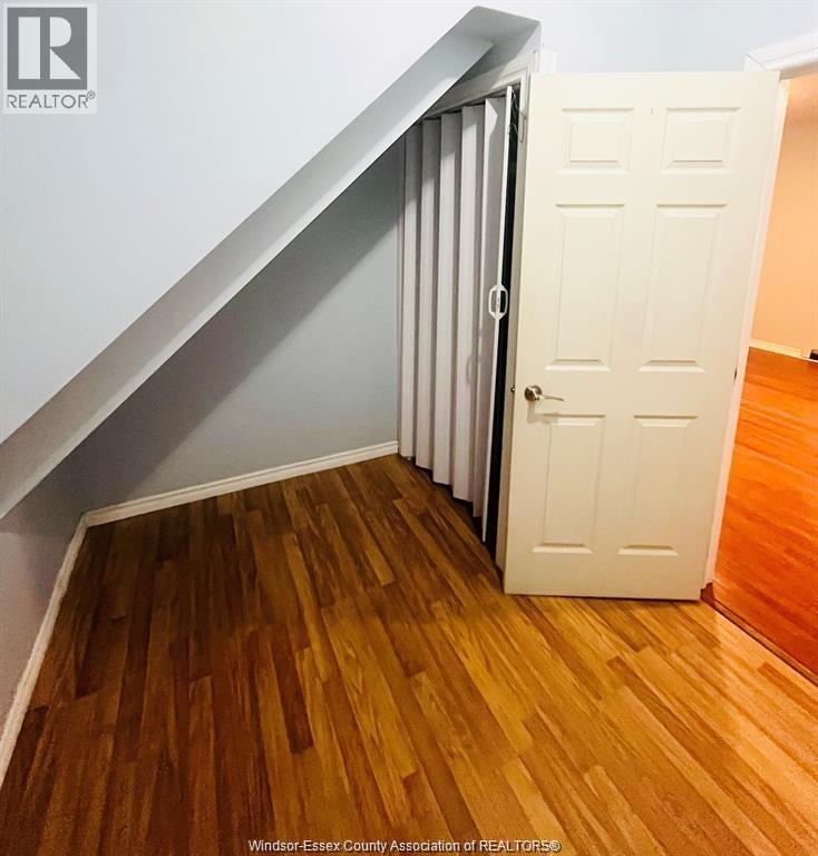 4 Hazelton Street, Leamington, Ontario  N8H 1B6 - Photo 6 - 26001314