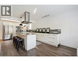 211 ROSEDALE Avenue, Hamilton, Ontario