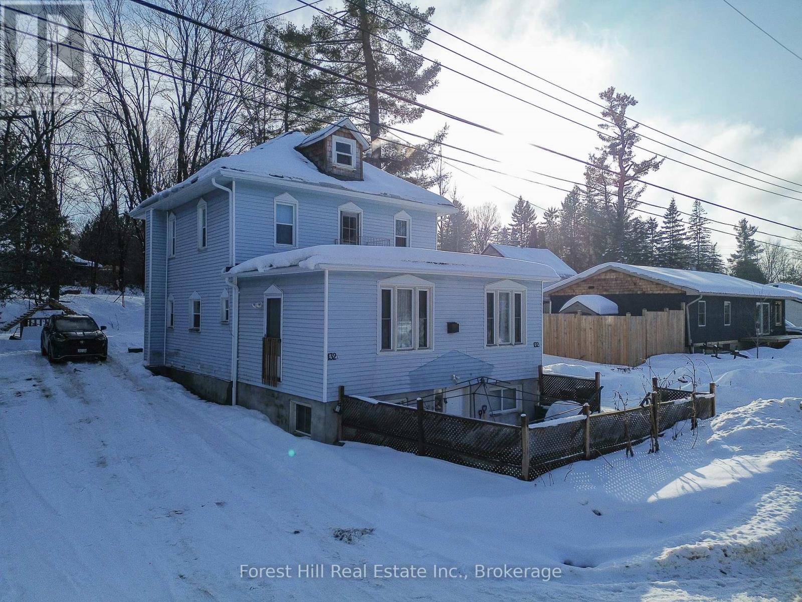 132 RICHARD STREET, bracebridge (macaulay), Ontario
