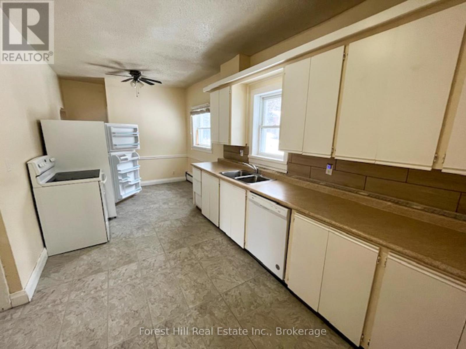 132 Richard Street, Bracebridge (Macaulay), Ontario  P1L 1J3 - Photo 15 - X12703960