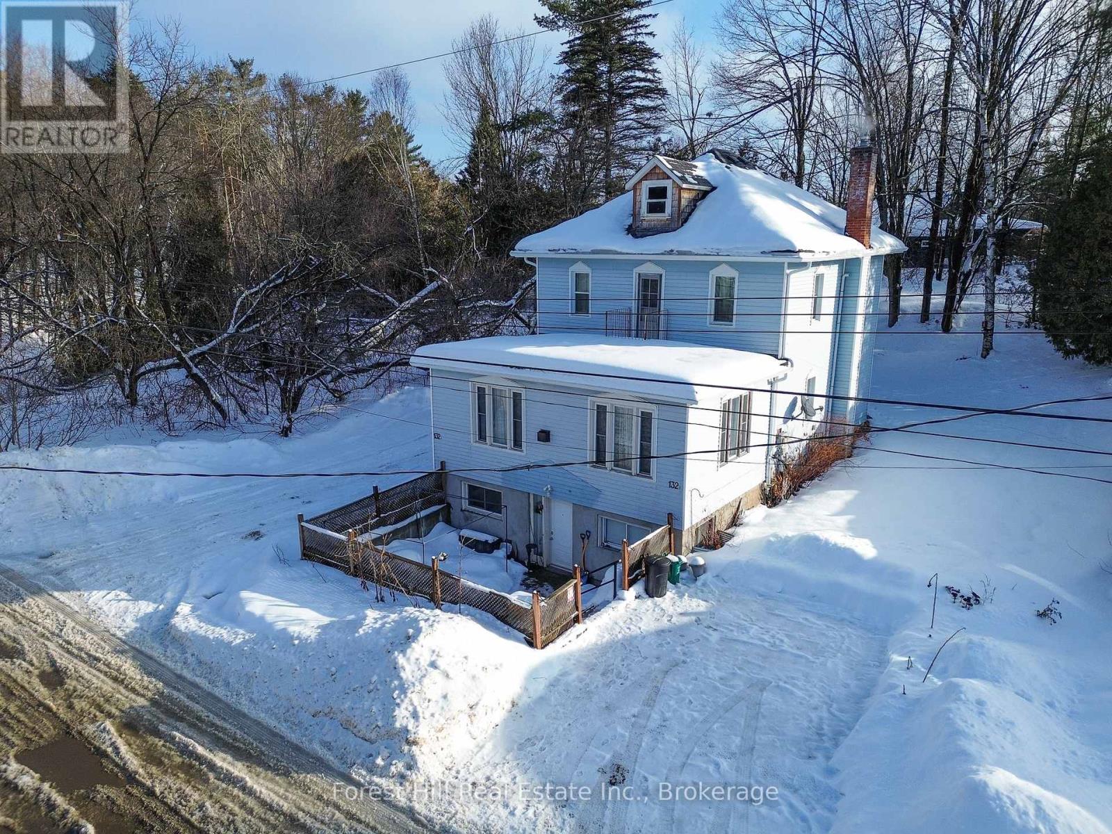 132 Richard Street, Bracebridge (Macaulay), Ontario  P1L 1J3 - Photo 4 - X12703960