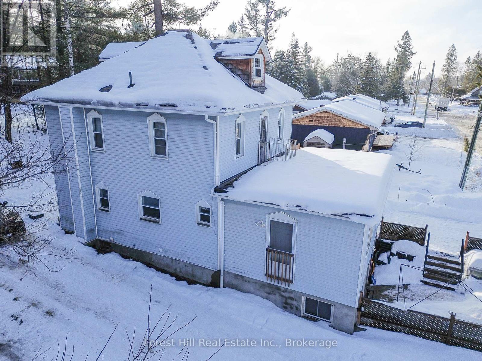 132 Richard Street, Bracebridge (Macaulay), Ontario  P1L 1J3 - Photo 8 - X12703960