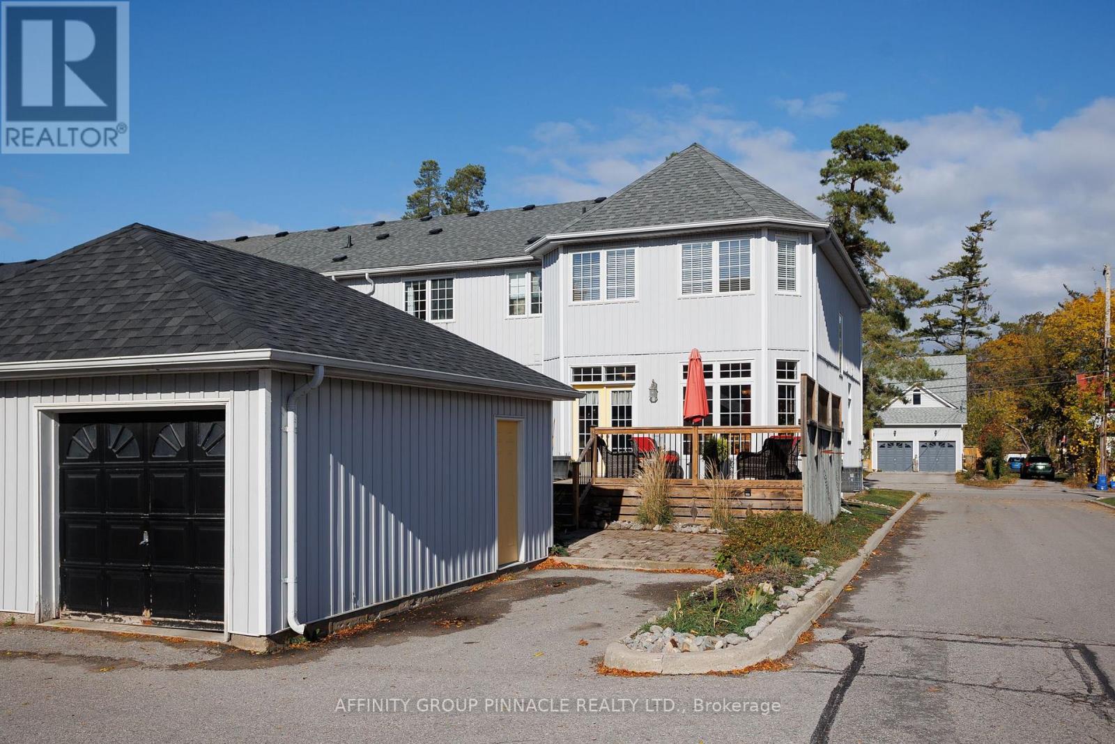 983 Lake Drive E, Georgina, Ontario  L0E 1L0 - Photo 5 - N12703872