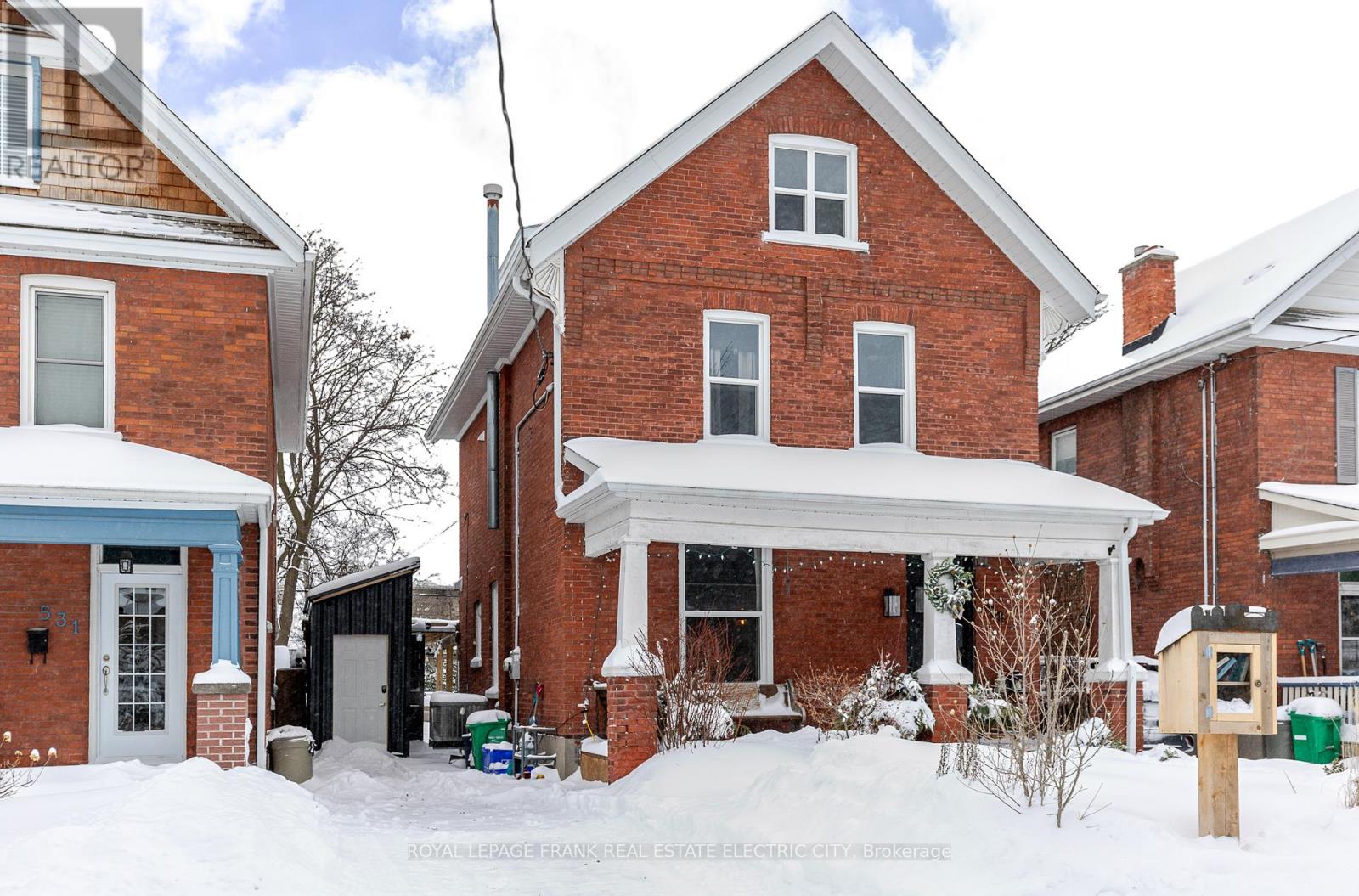 533 BOLIVAR STREET, Peterborough, Ontario