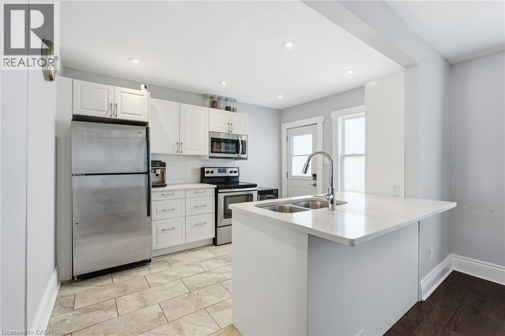 34 Balsam Avenue N, Hamilton, Ontario  L8L 6Y3 - Photo 15 - 40796333