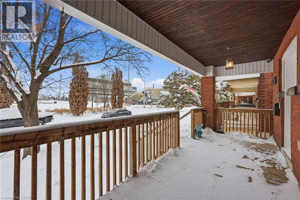 34 Balsam Avenue N, Hamilton, Ontario  L8L 6Y3 - Photo 4 - 40796333