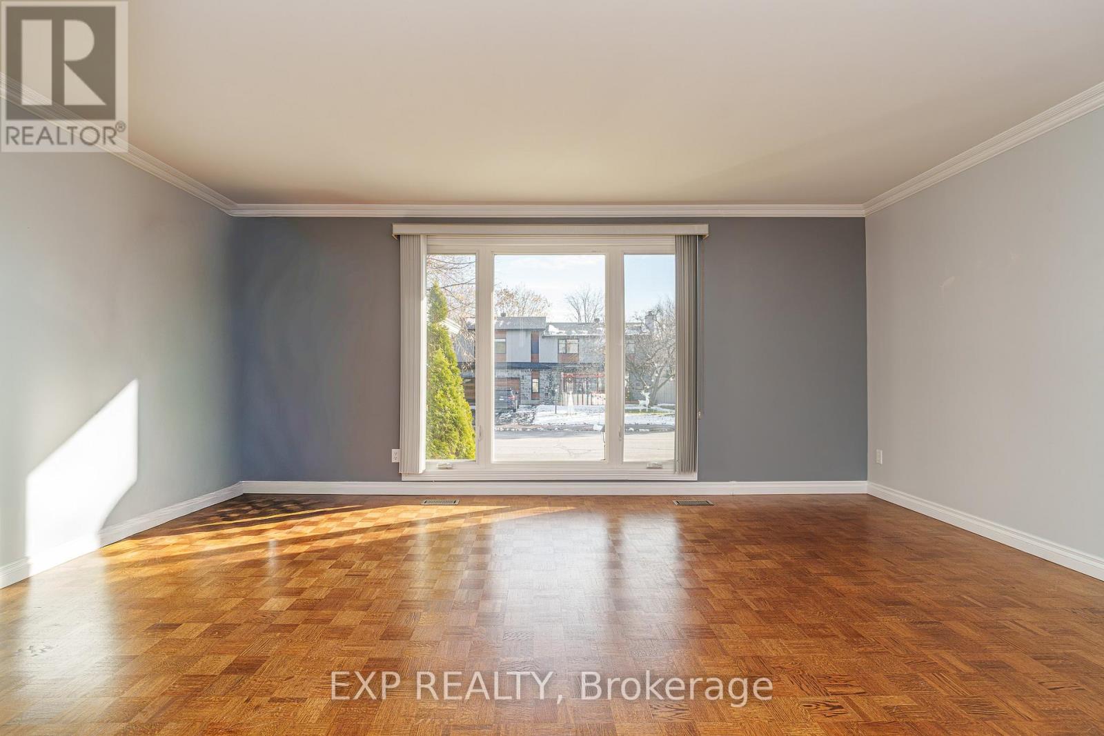 49 Larkin Drive, Ottawa, Ontario  K2J 1B1 - Photo 12 - X12703902