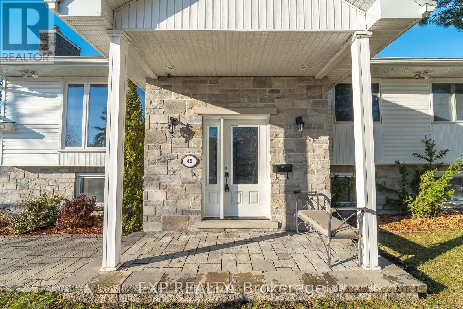 49 Larkin Drive, Ottawa, Ontario  K2J 1B1 - Photo 3 - X12703902