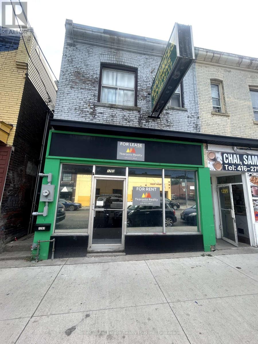 Front - 1293 Gerrard Street E, Toronto (South Riverdale), Ontario  M4L 1Y8 - Photo 11 - E12386369