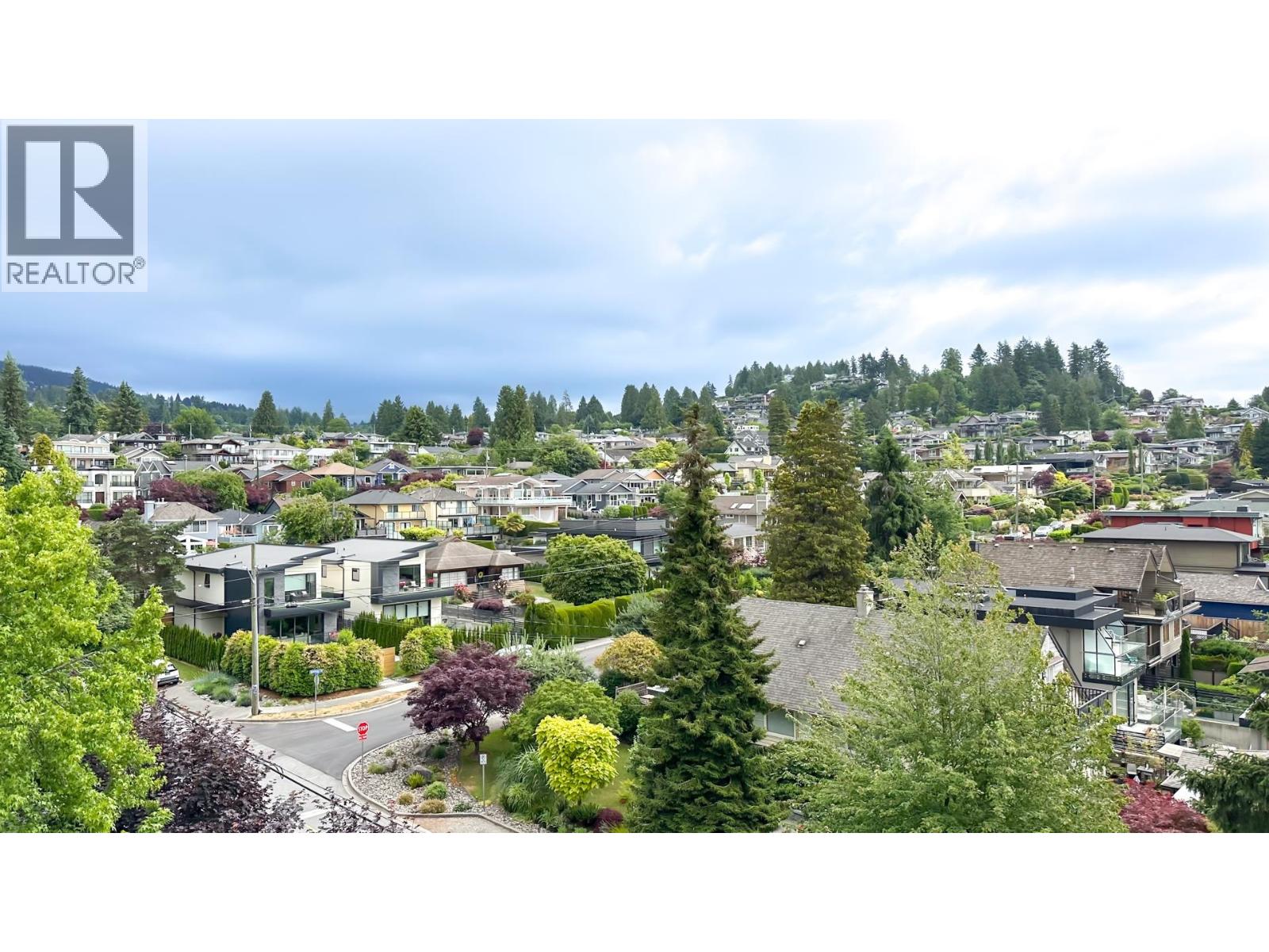 605 555 13th Street, West Vancouver, British Columbia  V7T 2N8 - Photo 19 - R3080227