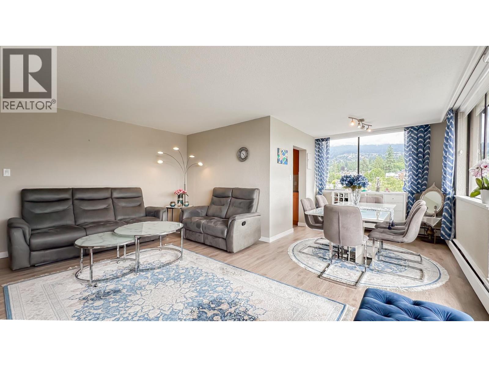 605 555 13th Street, West Vancouver, British Columbia  V7T 2N8 - Photo 3 - R3080227