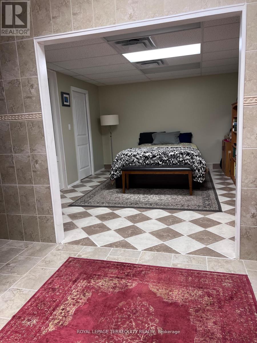 189 East Hungerford Road, Tweed, Ontario  K0K 3J0 - Photo 24 - X12703364